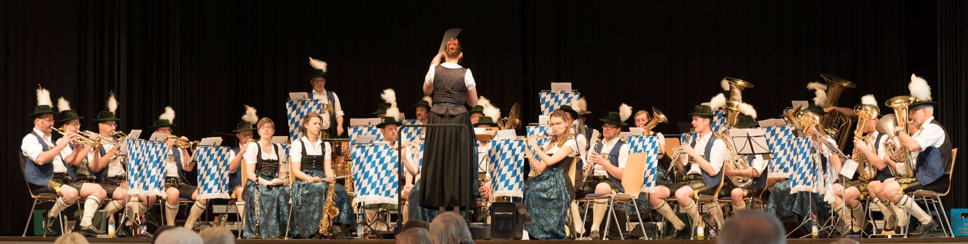 erwin_mrotzek_priener_blaskapelle_beim_osterkonzert.jpg