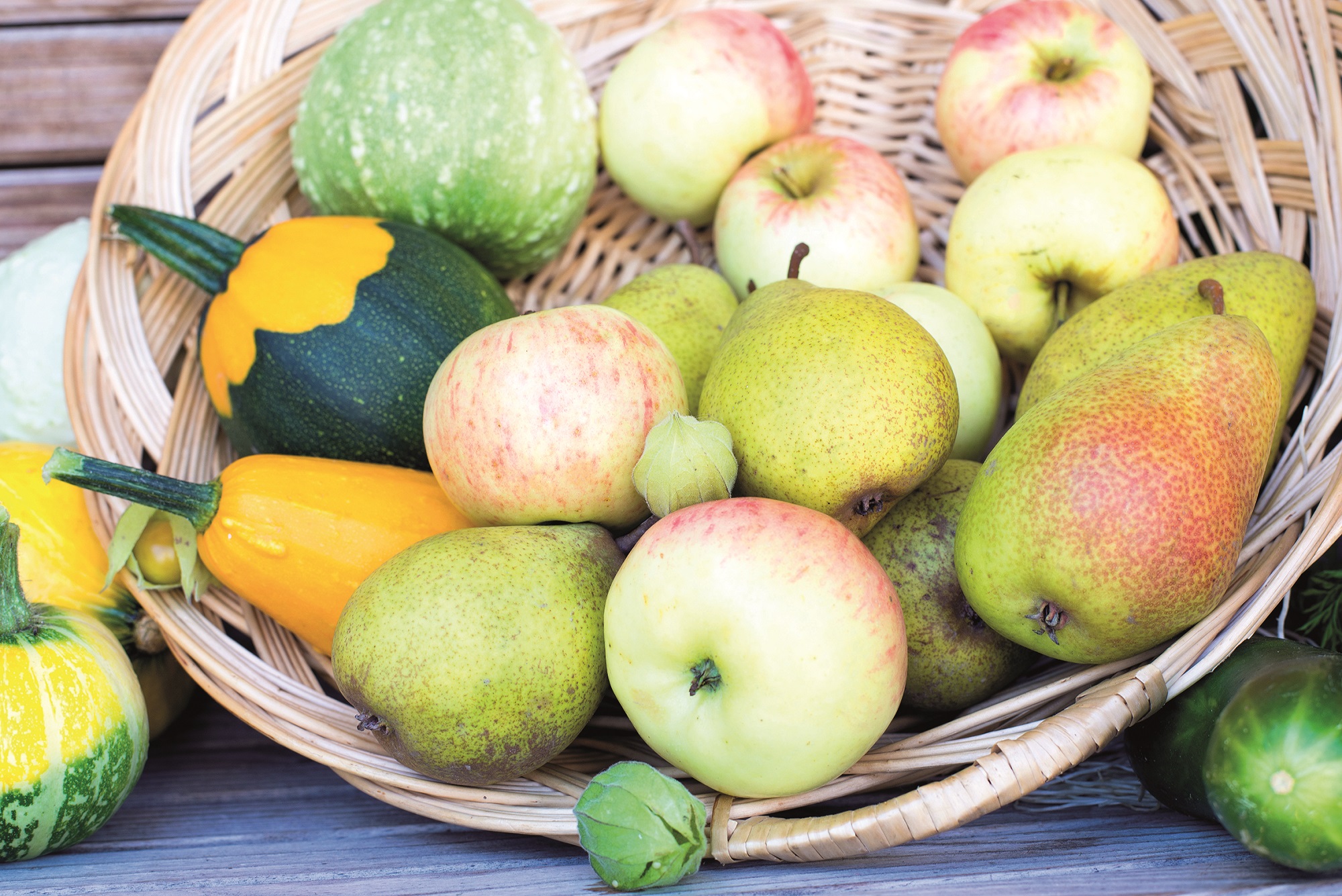 In den Fairtrade-Kommunen der Region Oberbayern Süd-Ost verbinden immer mehr Eine-Welt-Aktive fairen und regionalen Handel, um Kleinbauern weltweit zu fördern. Die Fairtrade-Gemeinde Prien lädt regionale Hersteller ein, Teil dieses Weges zu sein und gemeinsam mit Gastronomie, Handel und Tourismus nachhaltigen Konsum und regionale Wertschöpfung zu stärken.
Bildrechte: Markt Prien a. Chiemsee In den Fairtrade-Kommunen der Region Oberbayern Süd-Ost verbinden immer mehr Eine-Welt-Aktive fairen und regionalen Handel, um Kleinbauern weltweit zu fördern. Die Fairtrade-Gemeinde Prien lädt regionale Hersteller ein, Teil dieses Weges zu sein und gemeinsam mit Gastronomie, Handel und Tourismus nachhaltigen Konsum und regionale Wertschöpfung zu stärken.
Bildrechte: Markt Prien a. Chiemsee