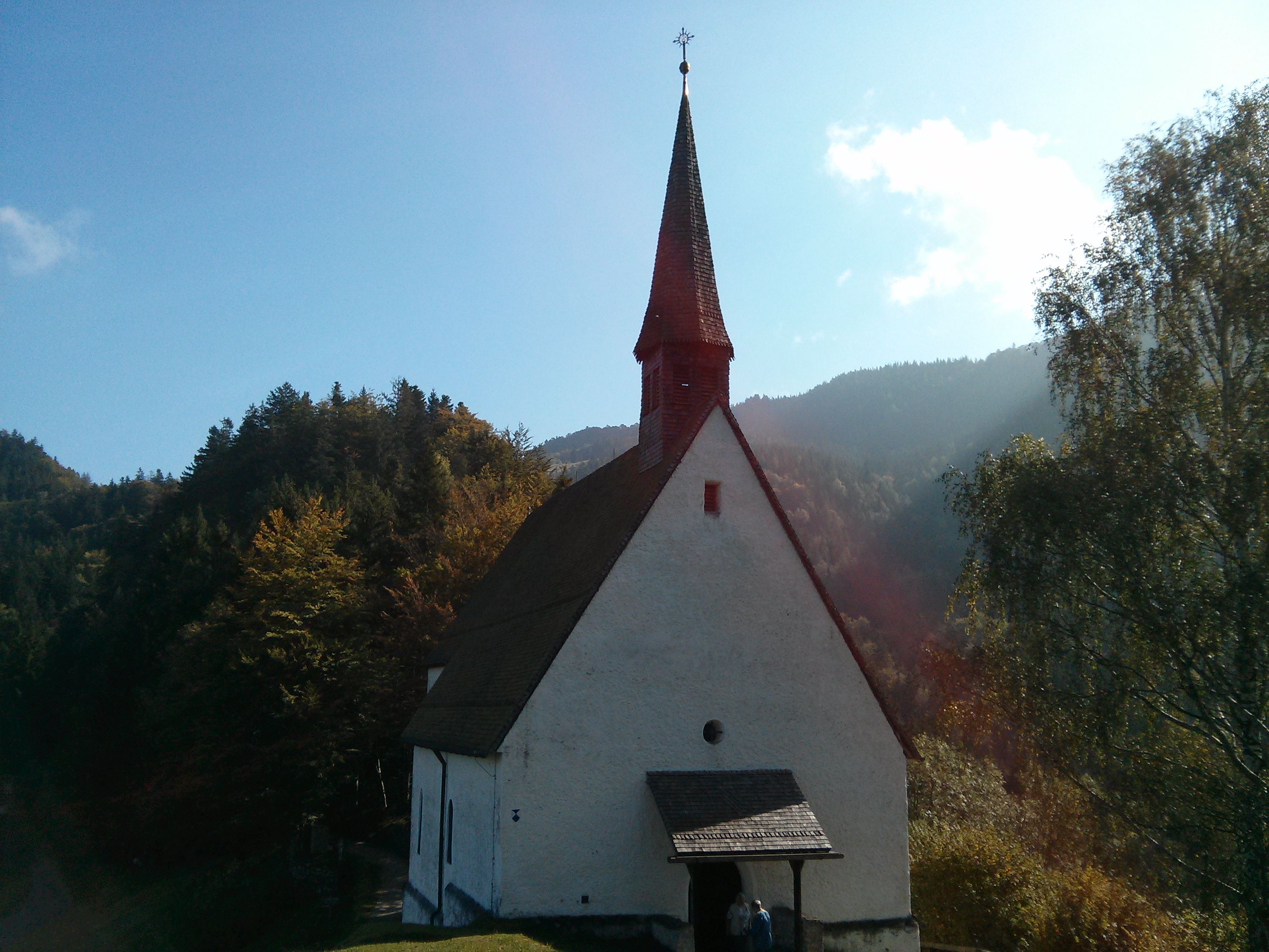 die Streichenkirche über Schleching